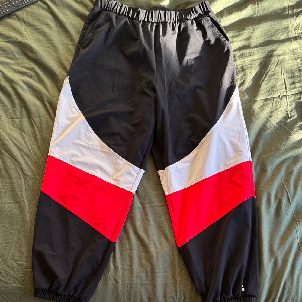 Sports Illustrated color block parachute pant